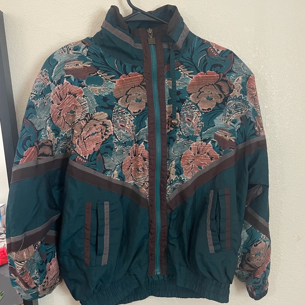 Vintage Floral Patterned Jacket with Teal and Brown Accents